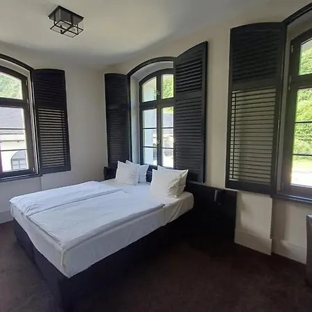 Palac Jugowice Lägenhetshotell 4*