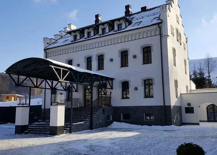 Lägenhetshotell Palac Jugowice 4*