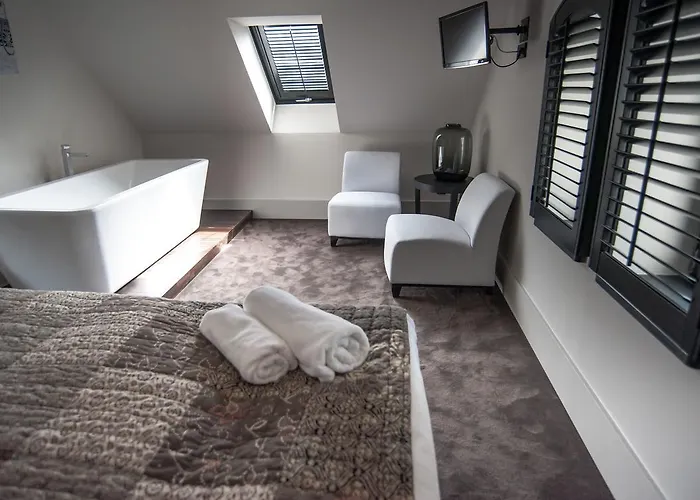 Aparthotel Palac Jugowice Zagórze Śląskie